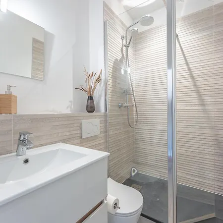 Lucia - Appt Sur L'ile Feydeau Au Coeur De